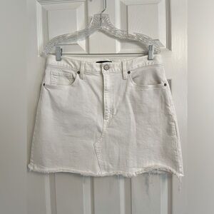 Banana Republic stretch cotton mini skirt.